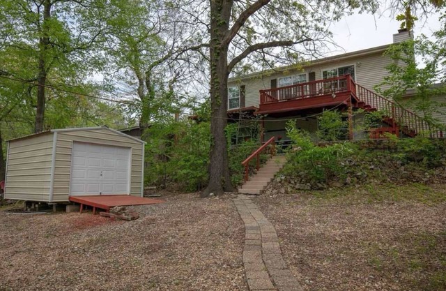 Family and Pet Friendly Waterfront Cozy Staycation!