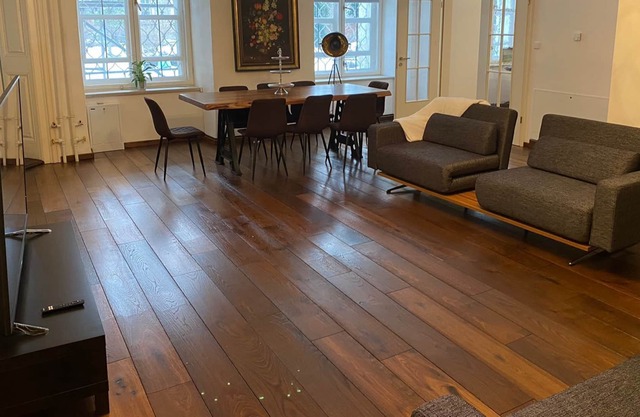 Familienwohnung in bezauberndem Schloss