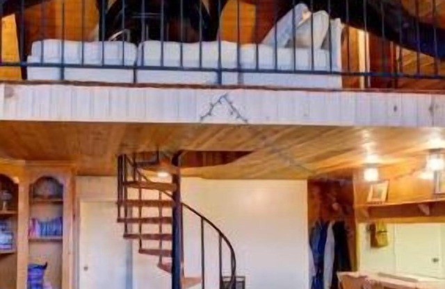 Family Cabin at Eagle Point