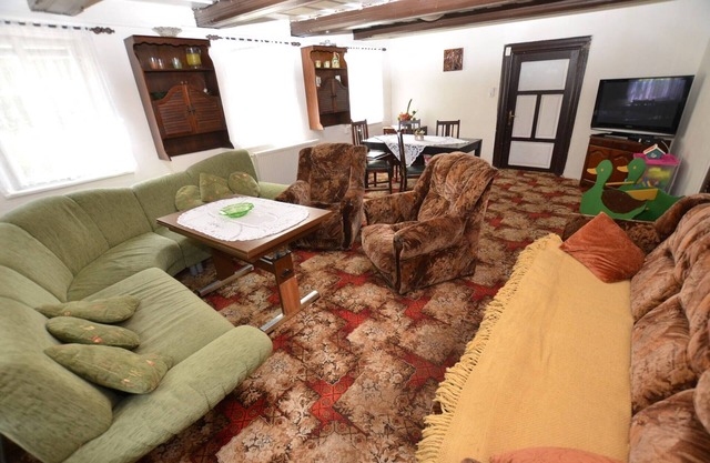 Geräumiges Ferienhaus in Krásná Lípa mit eigenem Garten