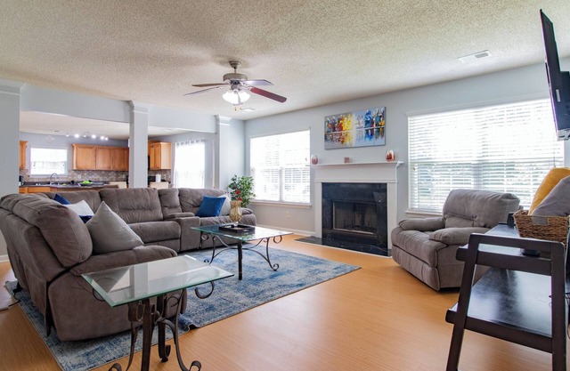 Family & Corporate Friendly Home in Metro Atlanta