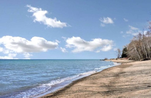 Family Cottage Nestled Along the Eastern Thumb of Lake Huron