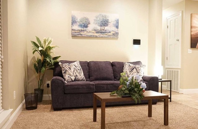 Peaceful & Relaxing Home Away From Home