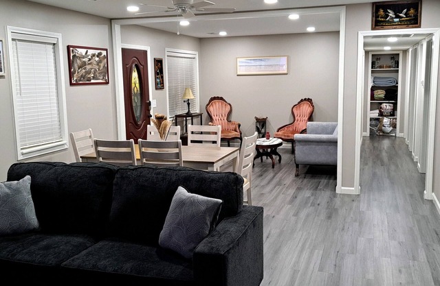Hidden Gem 7 Minutes Away from the University of Alabama!