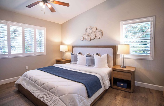 Family-Friendly 4BR Home with Backyard Fun