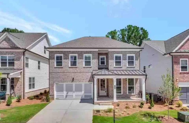 Family friendly 5 bedroom home new construction!