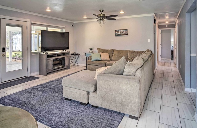 Family-Friendly Baton Rouge Abode w/ Patio!