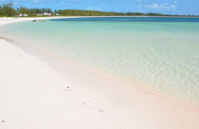 Hochwasser-Villa (Winding Bay, Eleuthera)