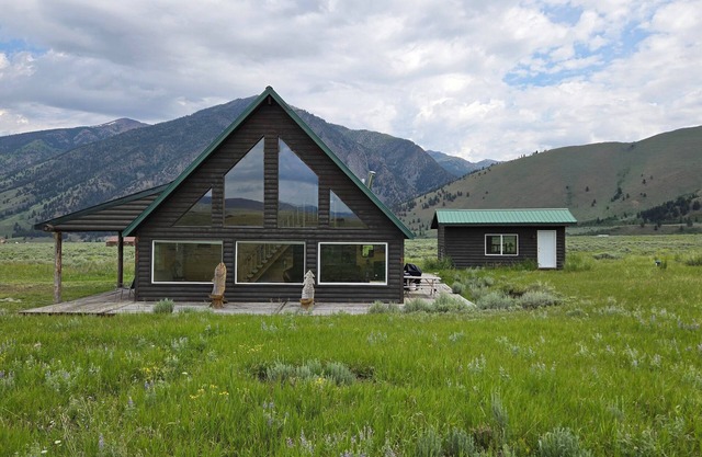 Familienfreundliche Hütte in der Nähe von Madison River und Yellowstone National Park.