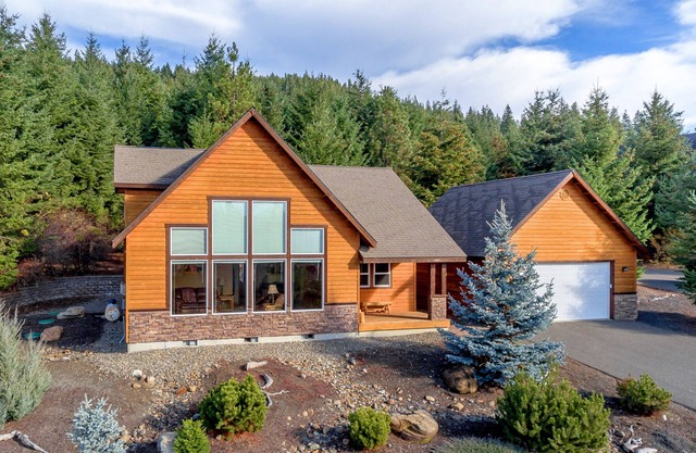 Familienfreundliche Hütte in Roslyn Ridge! WiFi | Privater Whirlpool | Sommerschwimmbad!