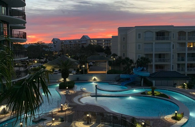 Familienfreundliche sehr saubere Wohnung mit herrlichem Blick auf Terry Cove.