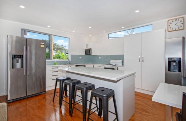 Family Friendly close to the beach