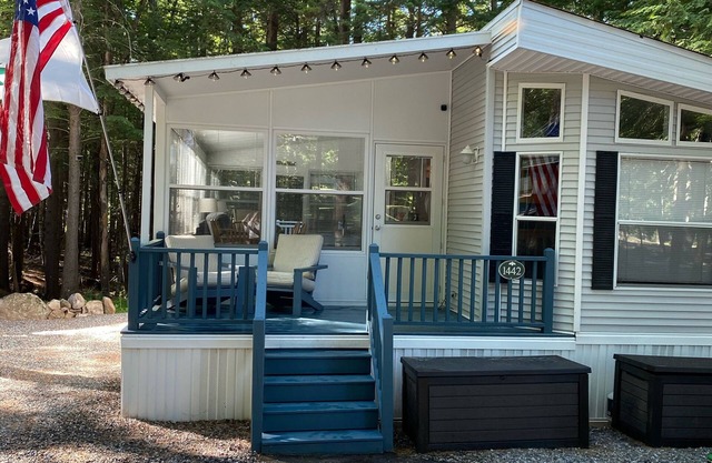 NEW! Family friendly cottage in Point Sebago Resort on Sebago Lake