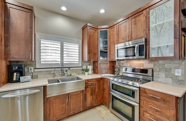 Family-Friendly Flagstaff Home w/Hot Tub & Games
