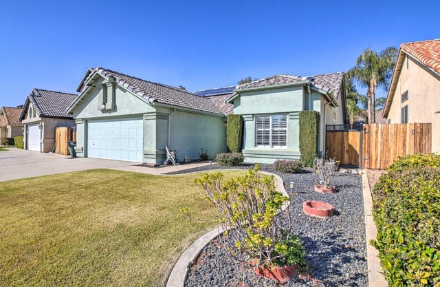 Family-Friendly Getaway Community Amenities!