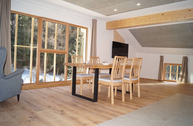 Laimbruchhof Apartment Harald Urlaub a. Bauernhof Familien- u Aktivurlaub WLAN