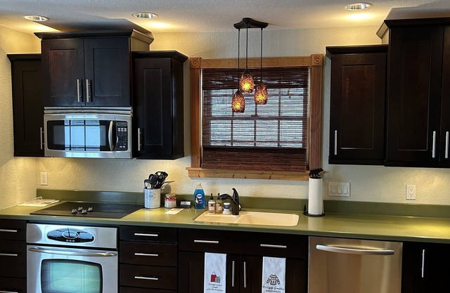 Family friendly home within walking distance of Lake Huron and downtown shopping