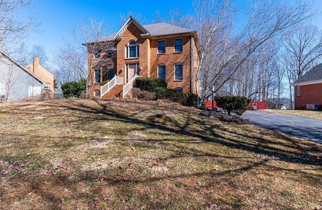 Family friendly home close to Liberty University