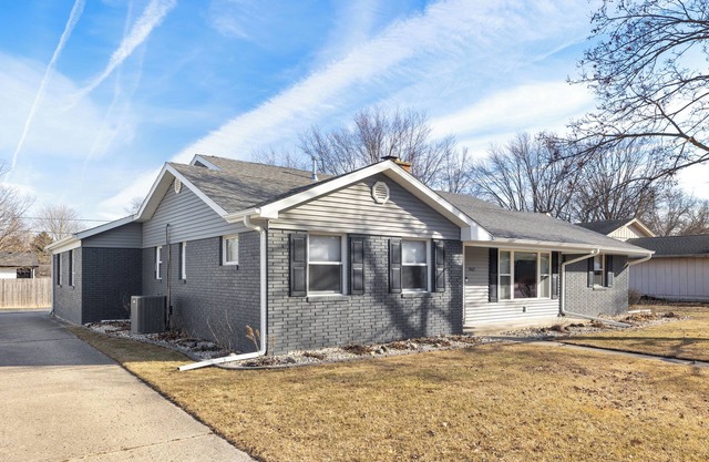 Family-Friendly home in Rochelle, IL