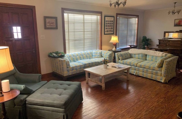 Family-Friendly Home in Lafayette - Near UL and Festivities