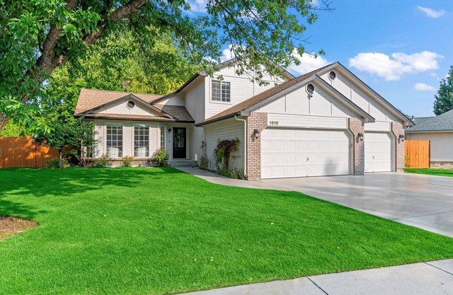 Family-Friendly Home w/ BBQ Shaded Patio & King Bed