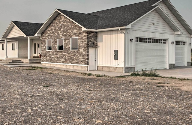 NEW! Family-Friendly House ~ 12 Mi to Idaho Falls!