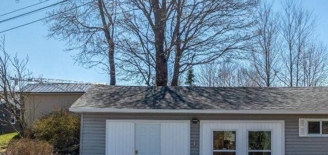Family-Friendly or Group Getaway - Sleeps 7