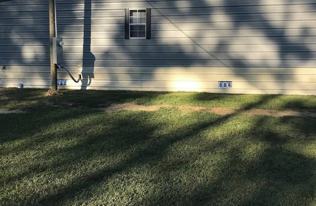 Family friendly, quiet neighborhood, 7 minutes from town. 20 minutes from Casino