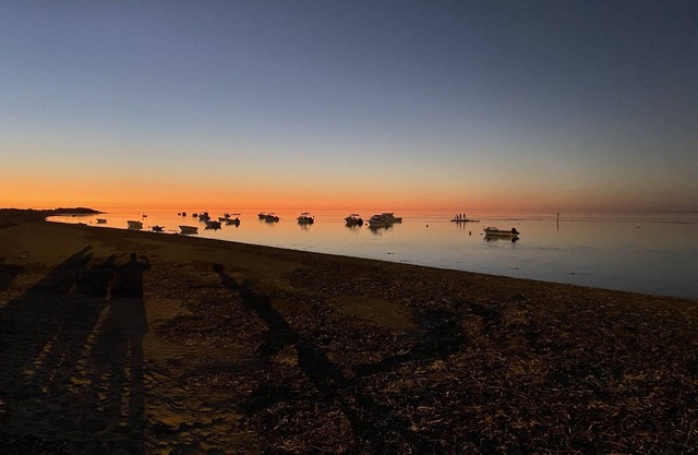 Family Friendly Shack with Bay Views