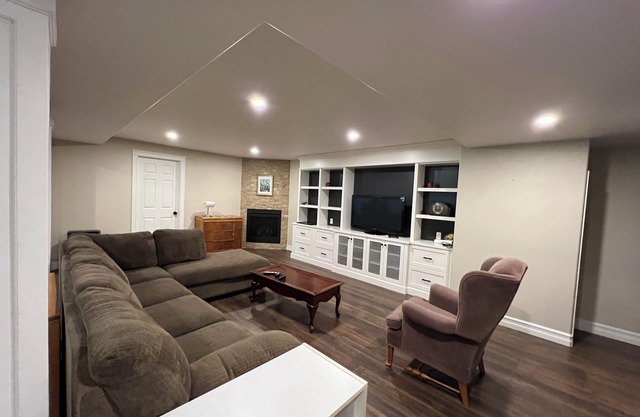 Family friendly suburban getaway just outside of down town Charlottetown