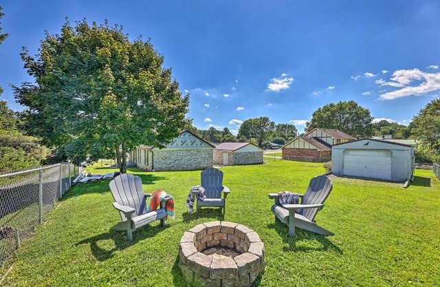 Family-Friendly Sanctuary BBQ, Patio and Yard