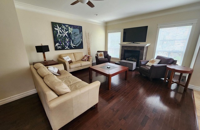 Family-friendly stay on Bear Mountain Golf Resort