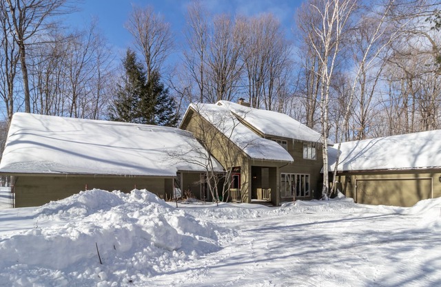 Familienfreundliches Zuhause auf Golfplatz und Erlebnispfaden - Zugang zum Clubhaus!