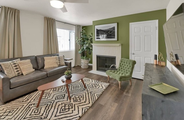Family Friendly | Washer+Dryer | PlayStation Pro | Large Yard | Fast Wifi