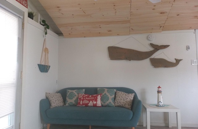 Family fun and sun at Shediac NB. Cottage located in an excellent location.