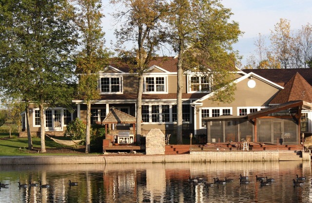 Family Fun River House at the gateway to the Adirondacks
