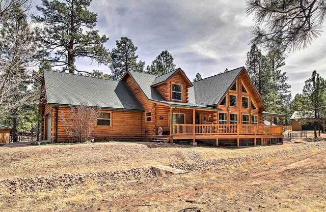 Family Game Room: Spacious Overgaard Cabin