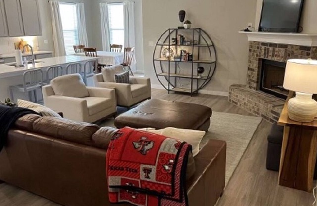 Family Home in Quiet Neighborhood. Close to Lubbock Sports Youth Complex