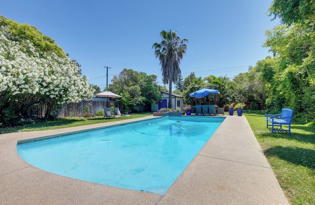 NEU! Central Sacramento Home - Minuten in die Innenstadt