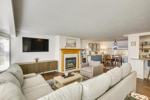 Family Home with Games and Fenced Yard in South Ogden