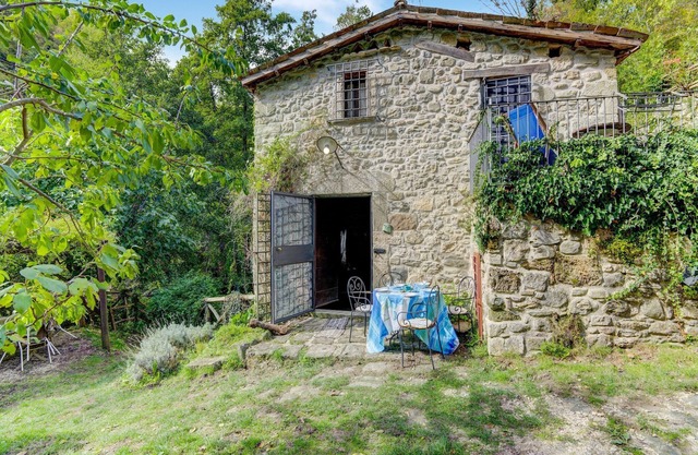 Cottage con mulino idraulico del XVII secolo
