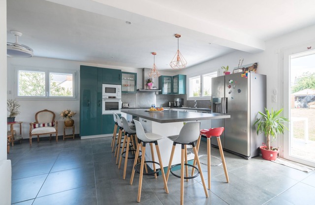 Family villa 5 minutes from the beach with swimming pool