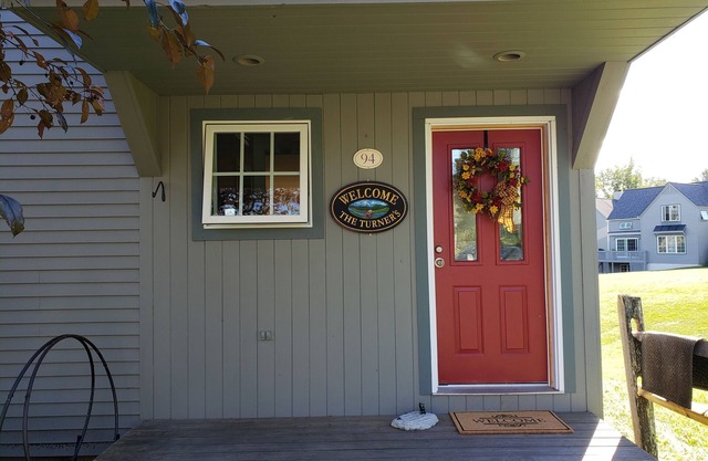 Family oriented community in country setting...10 minute walk to town center.