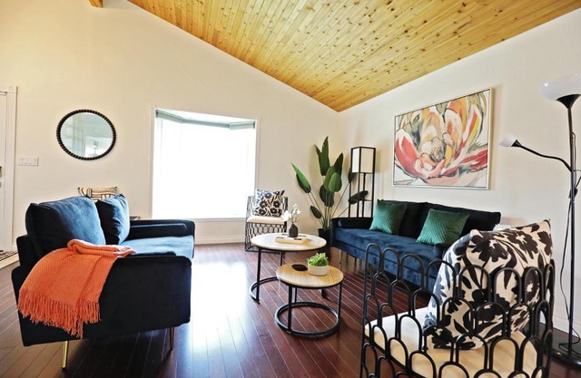 Family Pet Friendly AC Disney Near WEM