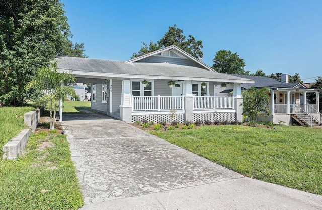 Family & Pet Friendly Home near TigerTown & Downtown Lakeland