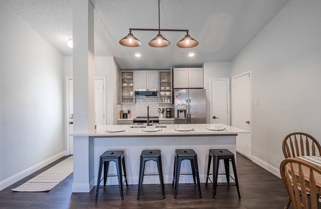 Family-Pet friendly home in DFW area.