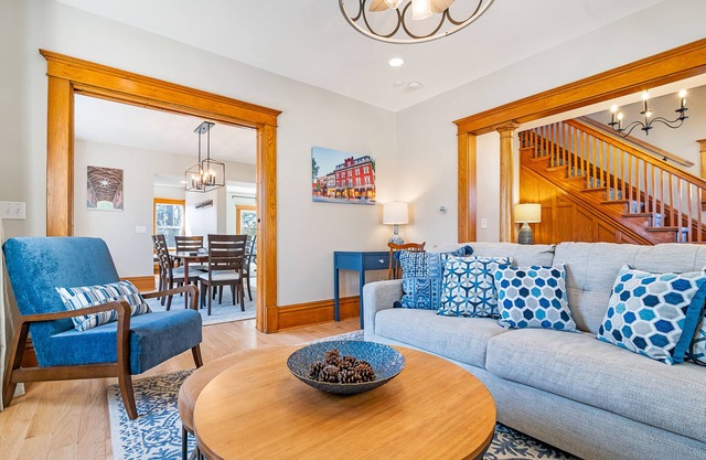 Family-Ready 4BR - 7 Beds - Everything Guests Need