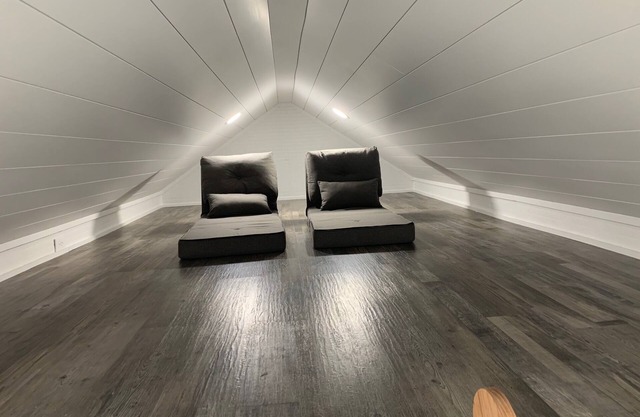 Family Size Cabin 604