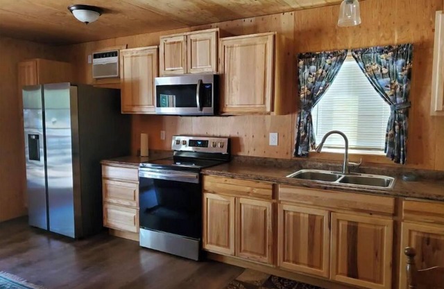 Family suite at Noxon Creekside Motel