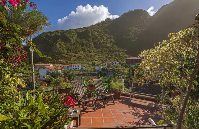 Family Vacations in the North, Casa dos Terços